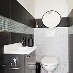 Chic 2br Near Madeleine & Concorde Διαμέρισμα *