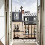 Chic 2br Near Madeleine & Concorde