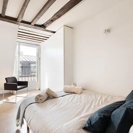 Apartman Chic 2br Near Madeleine & Concorde